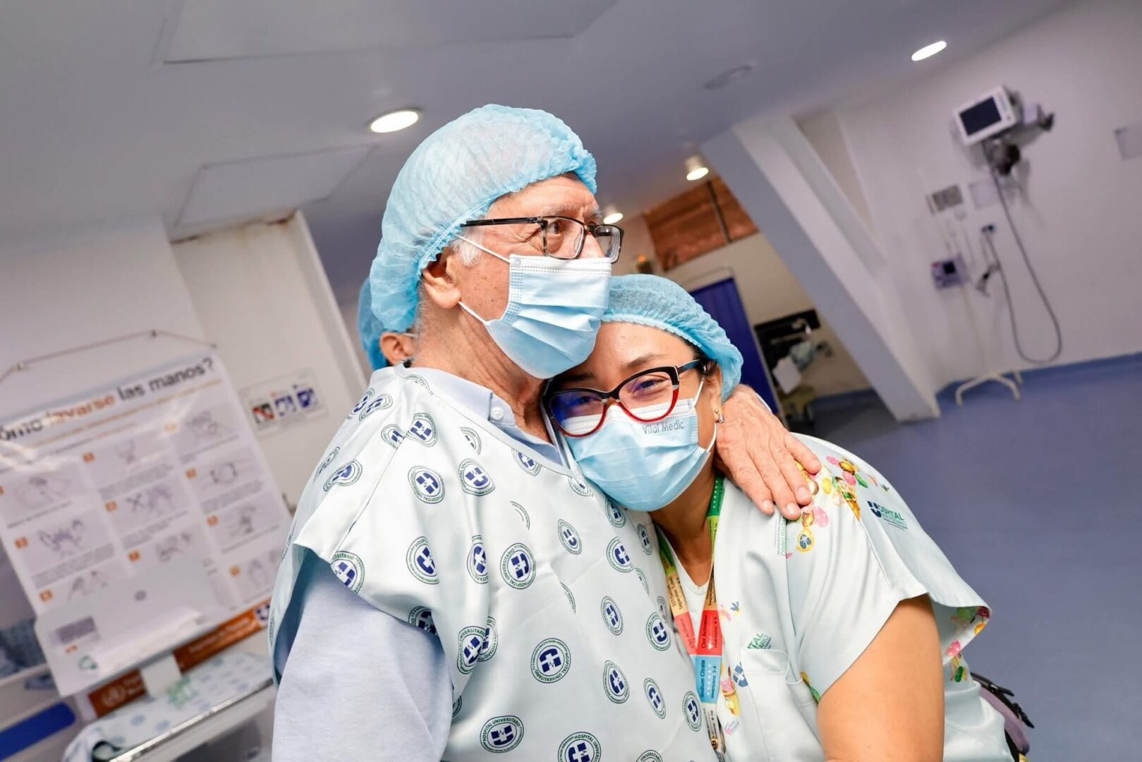 img_4938-2-1619x1080 Verifican avances en obras y equipos médicos en el Huila