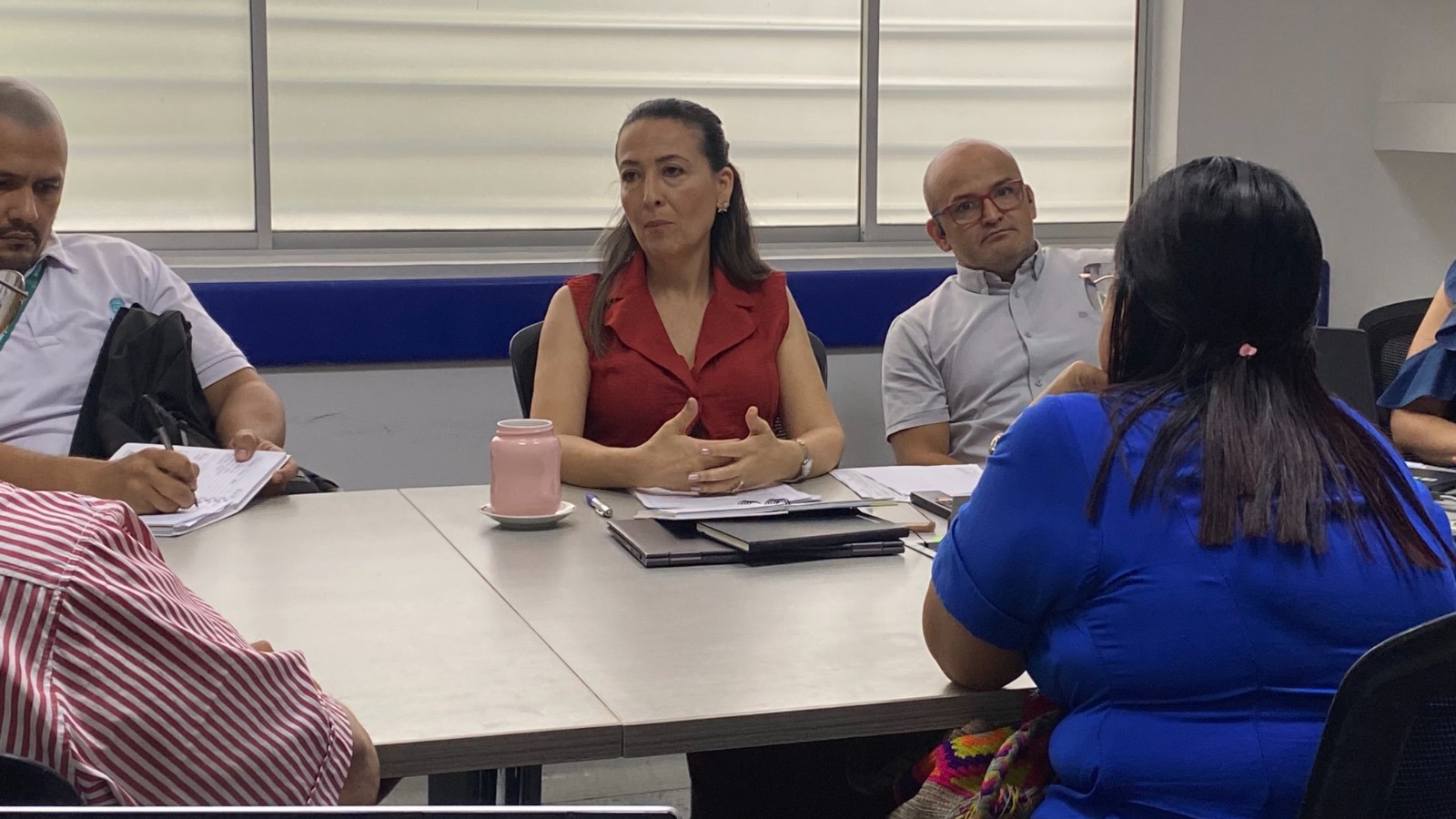 img_4966-3 ESE Carmen Emilia Ospina busca soluciones ante millonaria cartera pendiente de la Nueva EPS