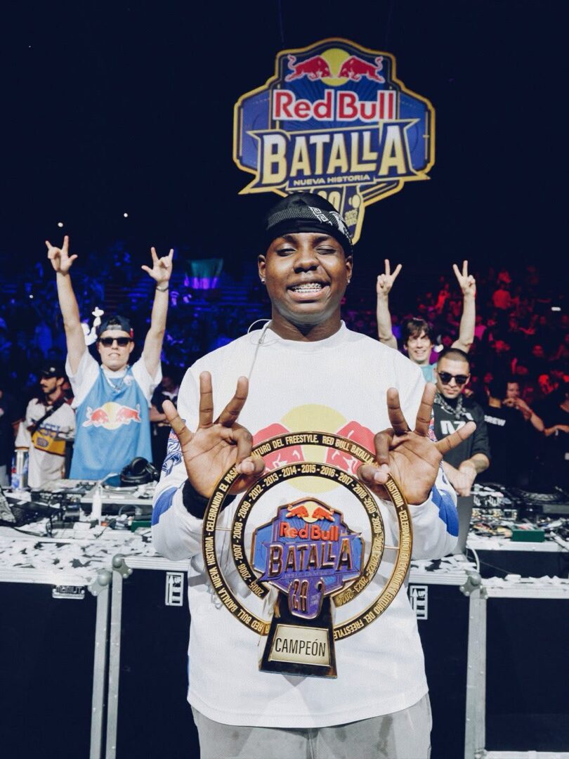 img_5495-810x1080 Colombiano Fat N se corona en Red Bull Batalla: Nueva Historia, el evento por los 20 años